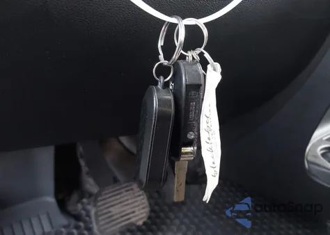 2014 Ram Promaster 2500 High Roof z USA, uszkodzony, nr VIN 3C6TRVDG5EE119577